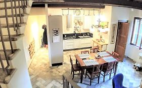 The Aerie - Il Nido Dell Aquila - Central 8Bd Recentely Renovated